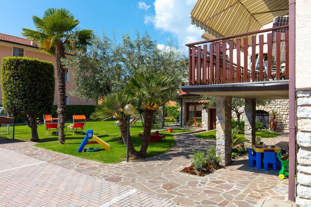 Villa Mariarosa Apartments Tignale Eksteriør bilde