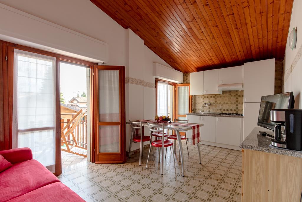 Villa Mariarosa Apartments Tignale Eksteriør bilde